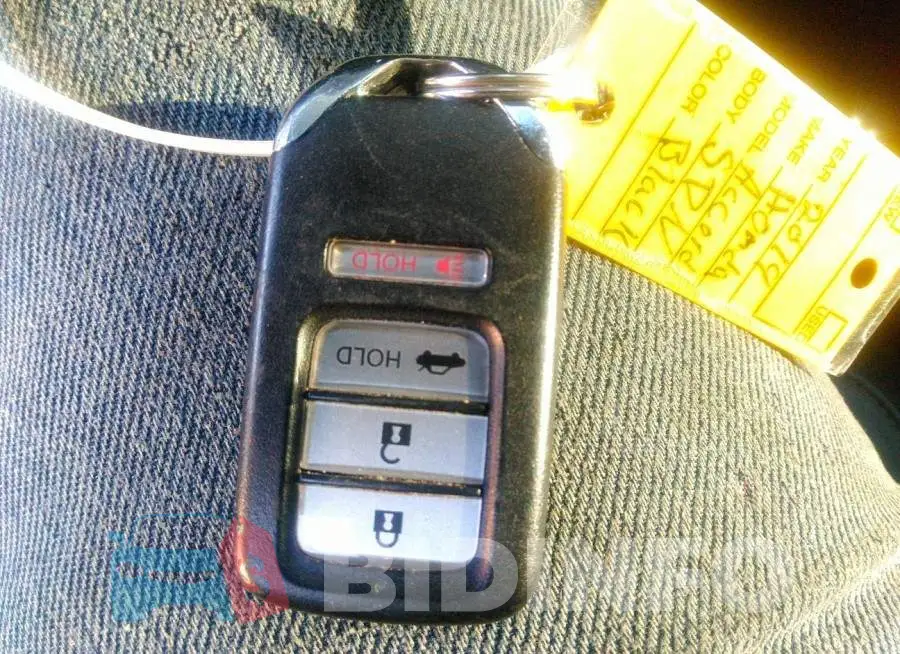 1HGCV1F36KA115593 Photo# 11