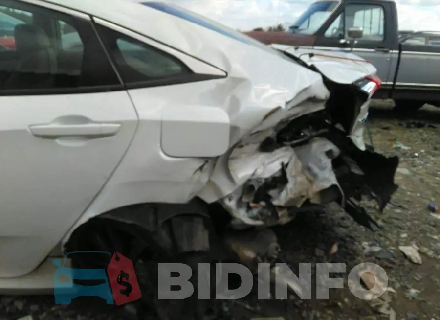 2HGFC1F34MH702625 Photo# 6