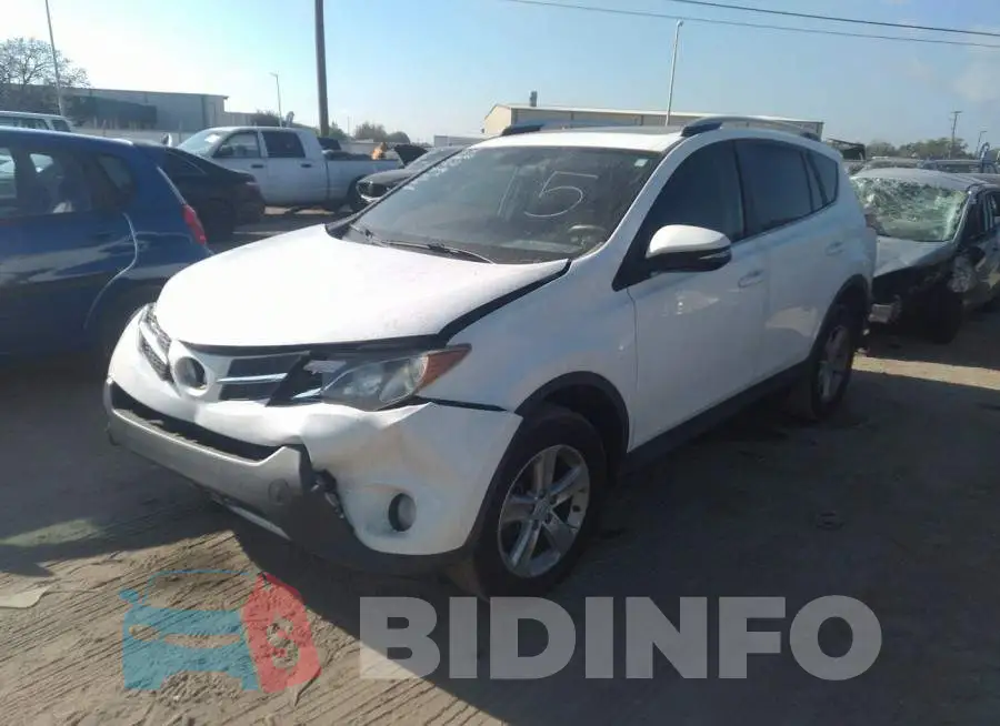 JTMWFREV4DD009803 Photo# 2