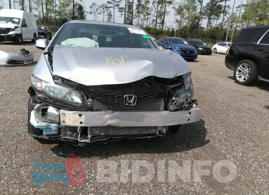 19XFB2F8XDE030651 Photo# 6