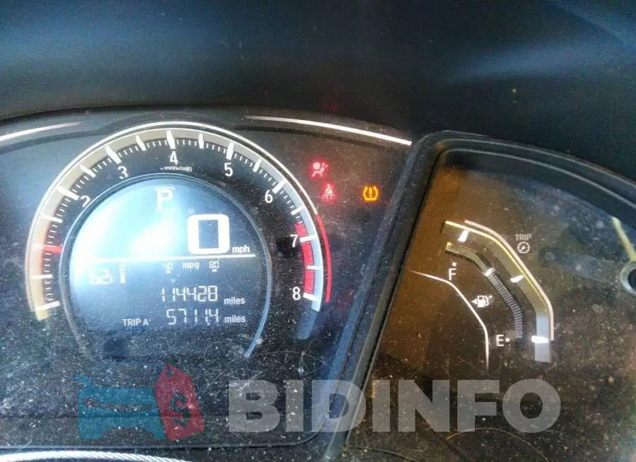 19XFC2F50GE027846 Photo# 7