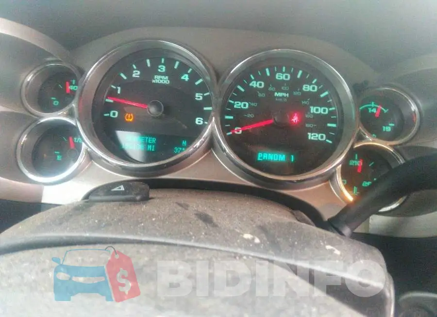 1GT120CG7EF165667 Photo# 7
