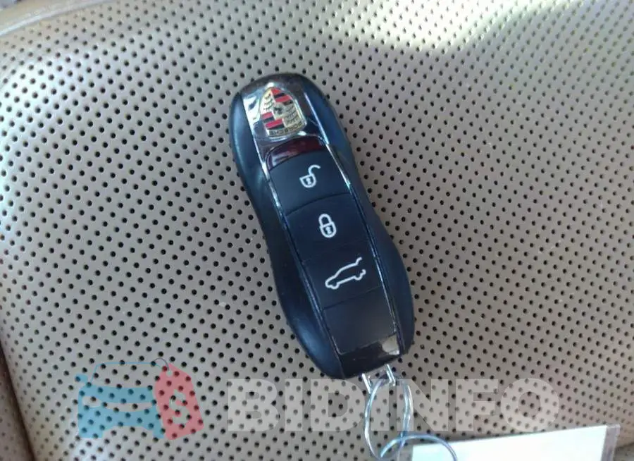 WP1AA2A24GKA14610 Photo# 11