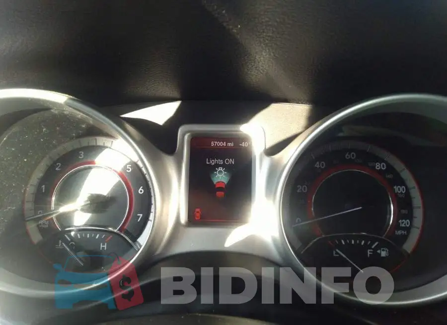 3C4PDCAB5GT110835 Photo# 7
