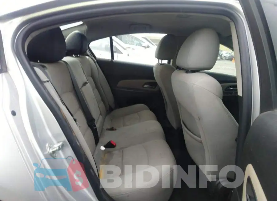 1G1PC5SB4E7404394 Photo# 8