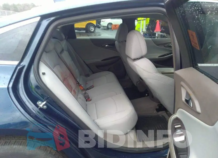 1G1ZD5ST2KF203397 Photo# 8