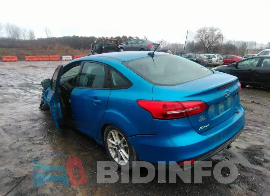 1FADP3F28GL232433 Photo# 3