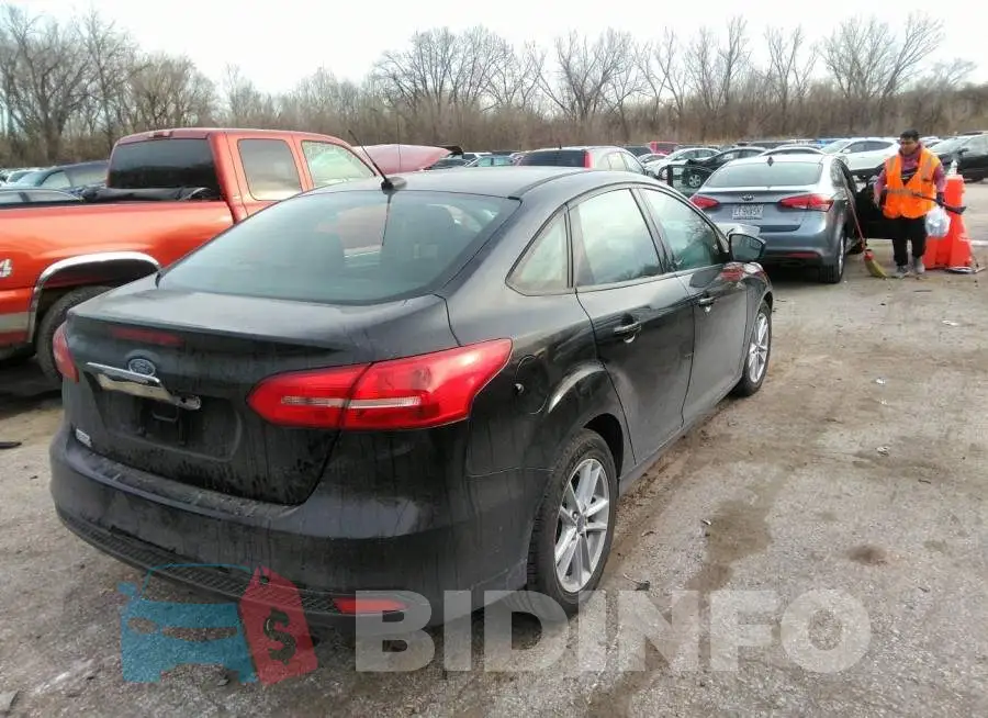 1FADP3FEXJL211780 Photo# 4