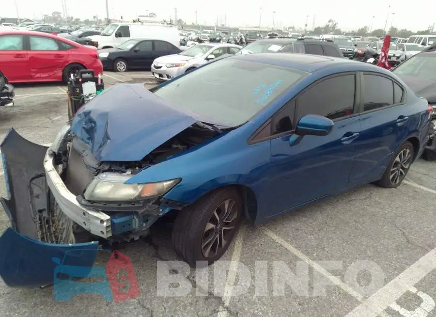 19XFB2F82EE034646 Photo# 2
