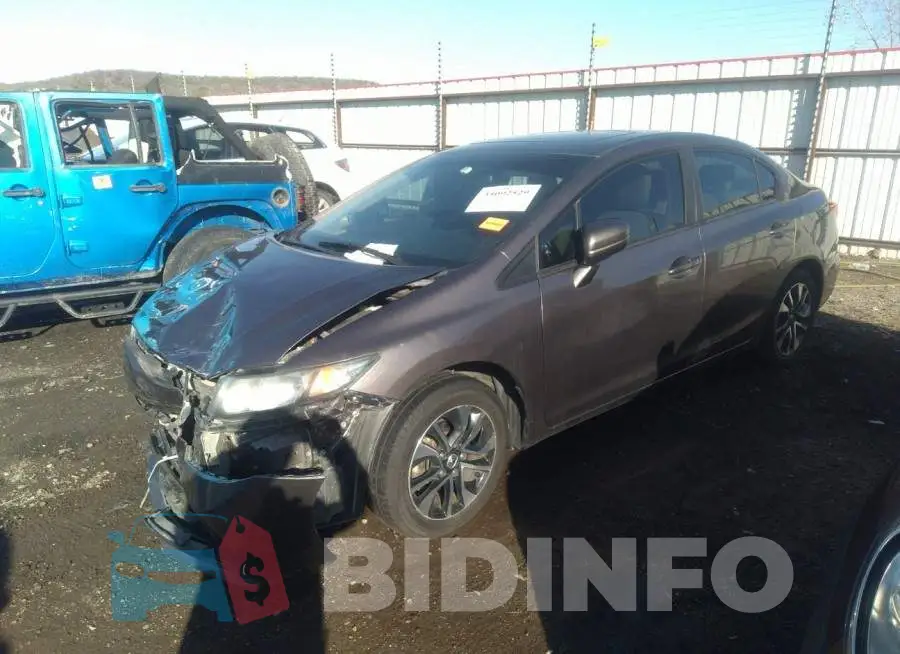 19XFB2F83EE071897 Photo# 2