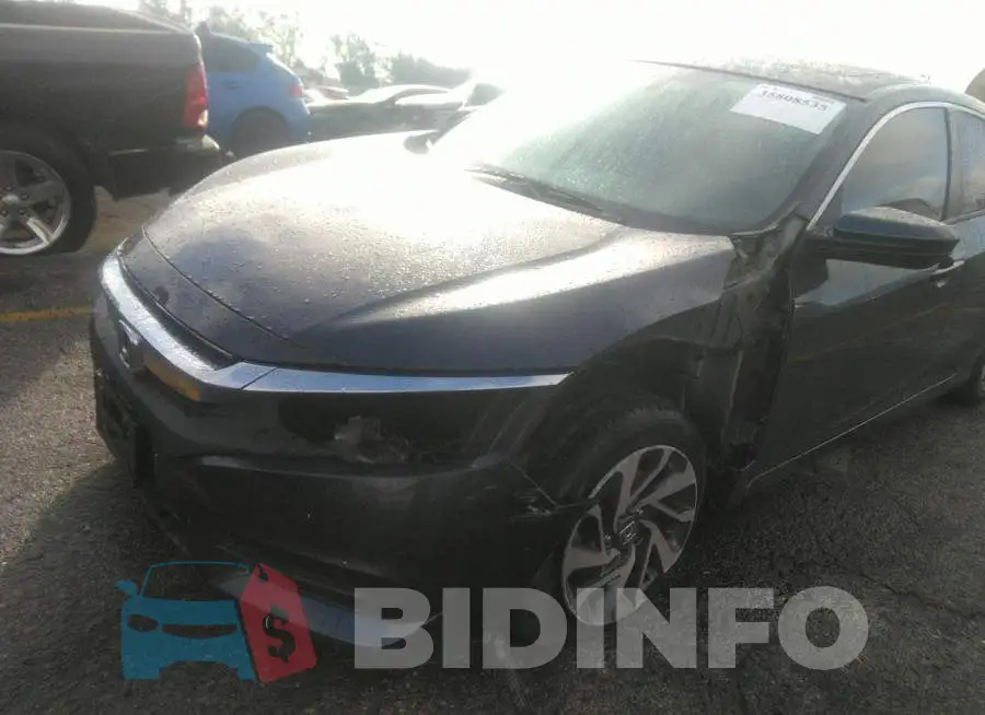 19XFC2F73HE228367 Photo# 6
