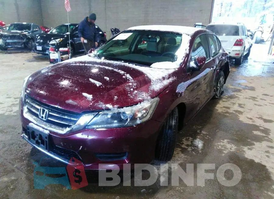 1HGCR2F30DA136274 Photo# 2