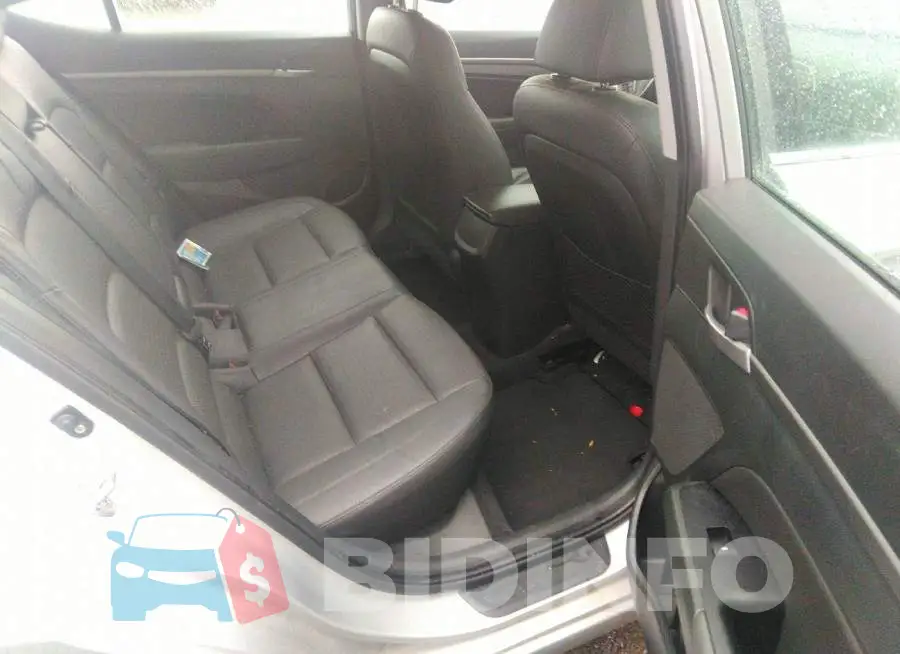 KMHD84LF4HU127223 Photo# 8