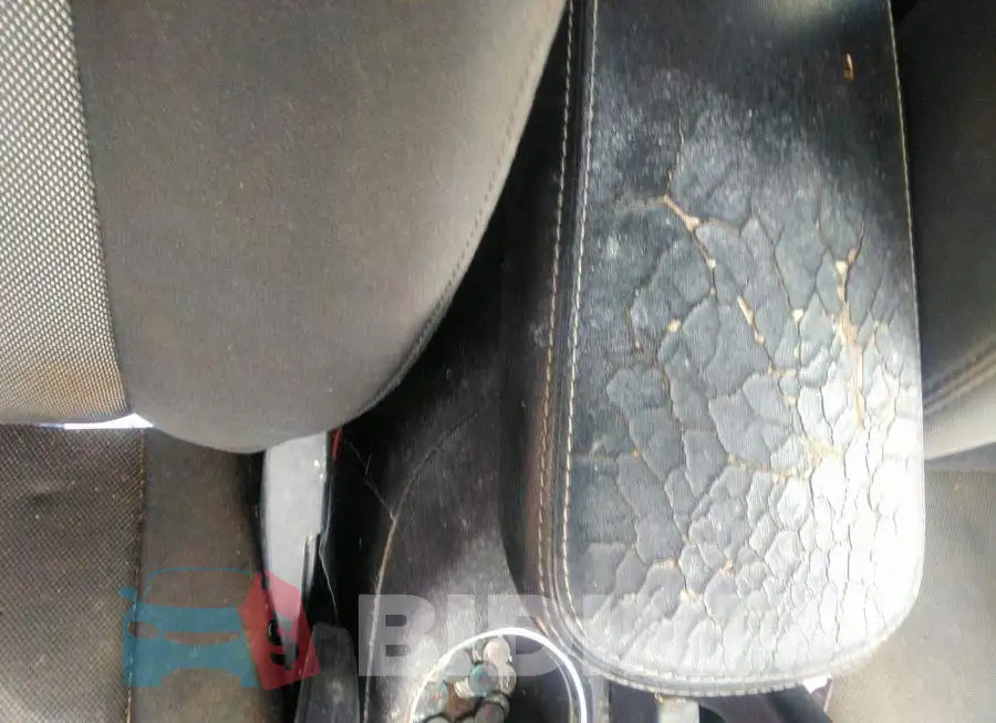 1C3CDZAB8DN730239 Photo# 6