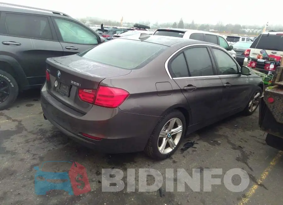 WBA3B5C57FF959586 Photo# 4