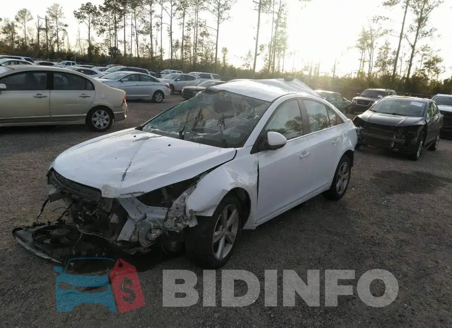 1G1PE5SB7F7179917 Photo# 2