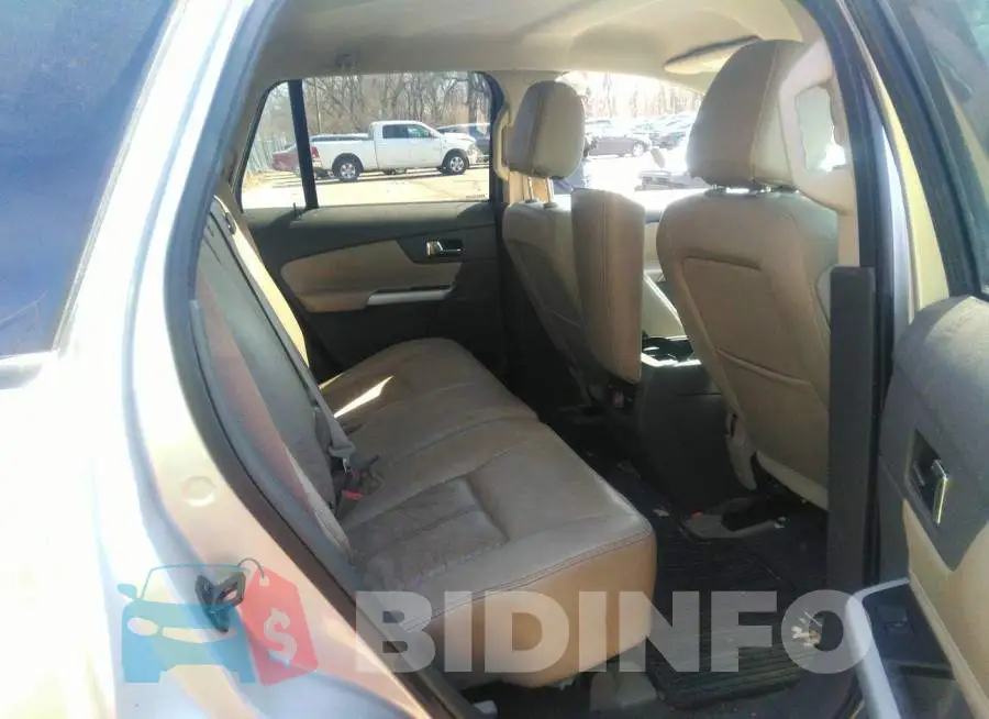 2FMDK3J96DBC78198 Photo# 8