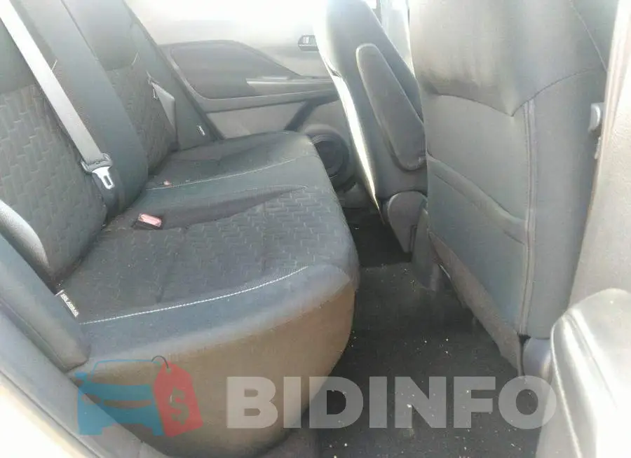 3N1CP5BV7ML501929 Photo# 8