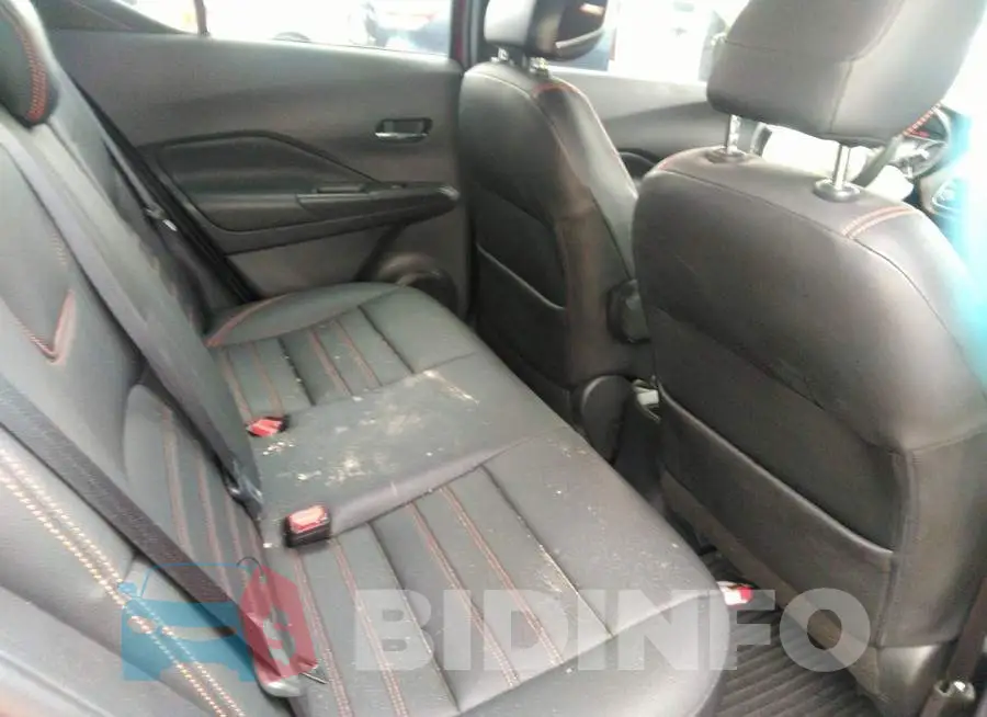 3N1CP5CU2KL481043 Photo# 8