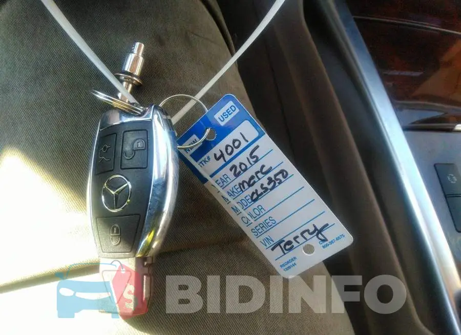 WDDHF8JBXFB143153 Photo# 11