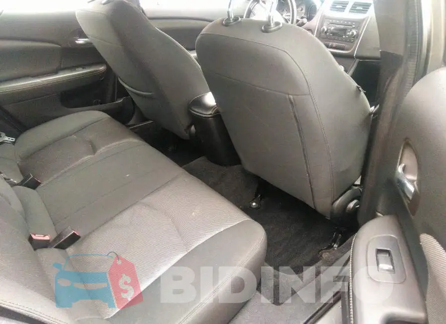 1C3CDZAB3DN710285 Photo# 8