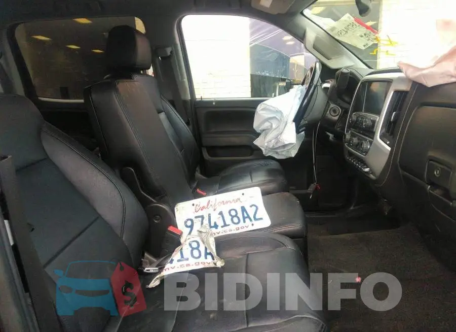 1GT12SE84GF179708 Photo# 5
