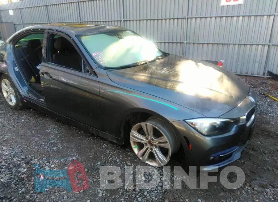 WBA8E3G5XGNU04473 Photo# 6