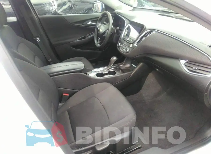 1G1ZD5ST5LF071432 Photo# 5