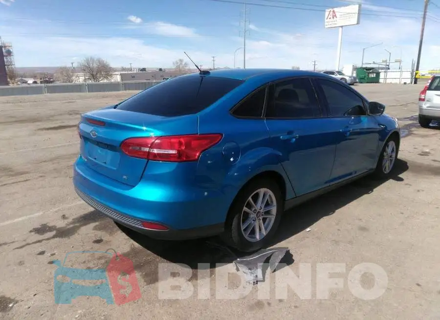 1FADP3F24GL338037 Photo# 4