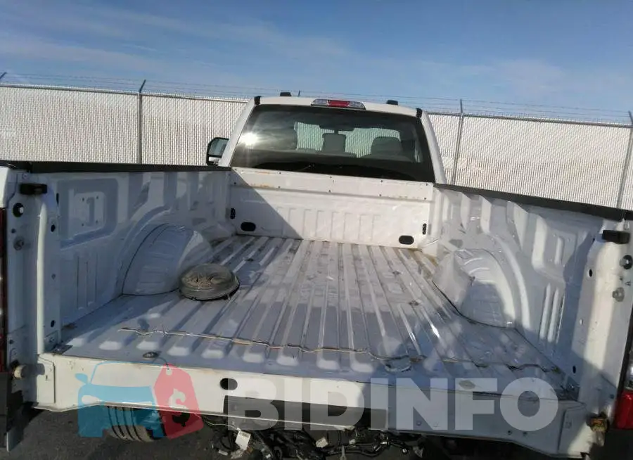 1FTBF2A66NED18222 Photo# 8