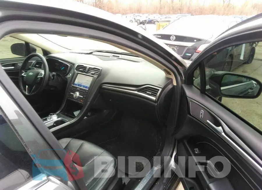 3FA6P0D96LR203712 Photo# 5