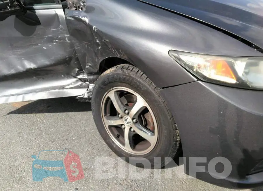 19XFB2F71FE013263 Photo# 6