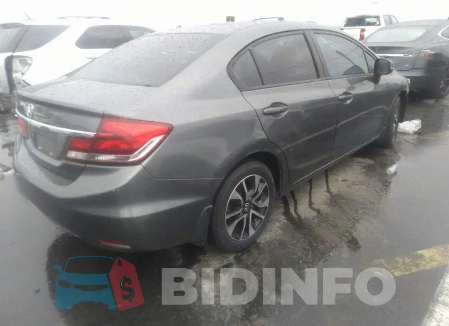 19XFB2F83DE268261 Photo# 4