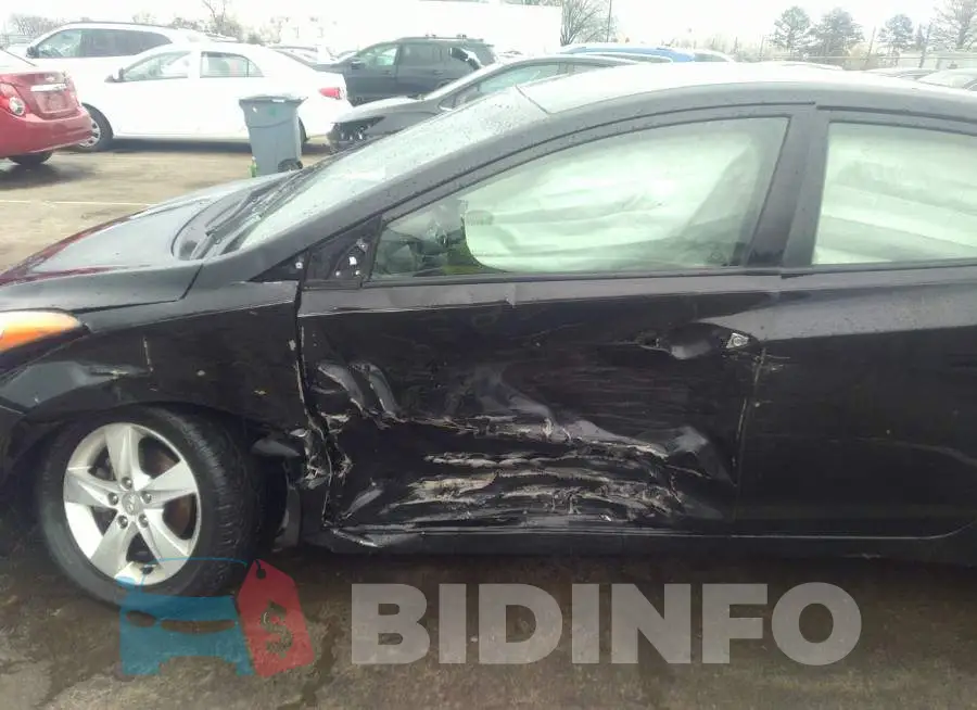 5NPDH4AE7DH255488 Photo# 6