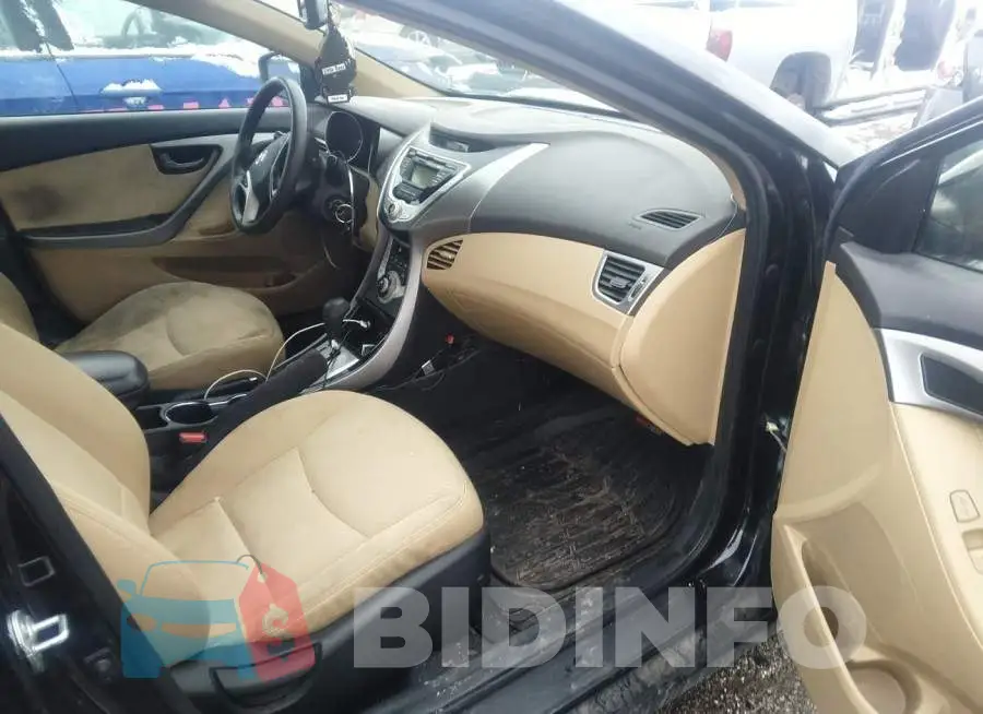 5NPDH4AE9DH161094 Photo# 5