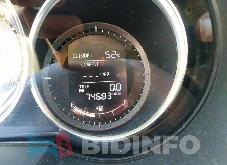 JM1GJ1V68E1134092 Photo# 7