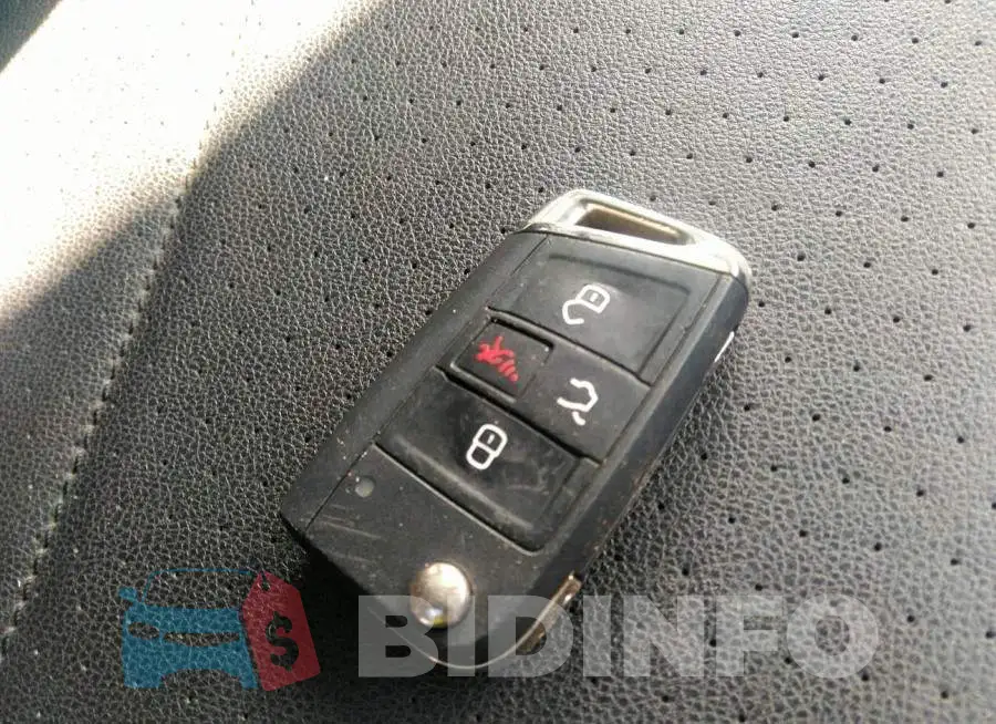 3VV2B7AX1LM158437 Photo# 11