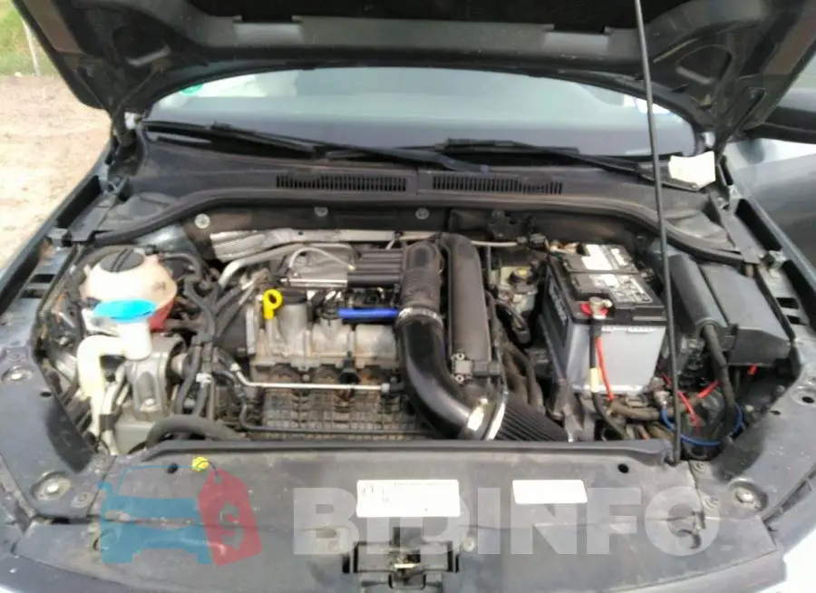 3VW267AJ7GM286313 Photo# 10
