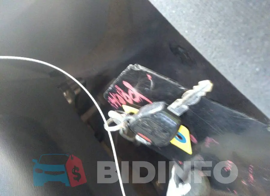 1C4NJPFA3GD599653 Photo# 11