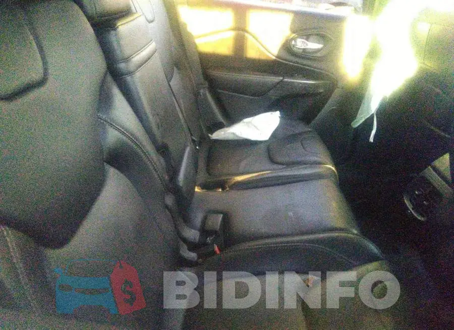 1C4PJMDB4GW343688 Photo# 8
