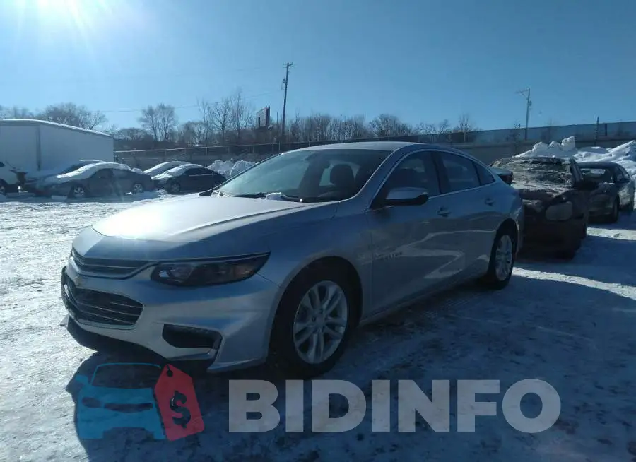 1G1ZD5ST7JF185879 Photo# 2