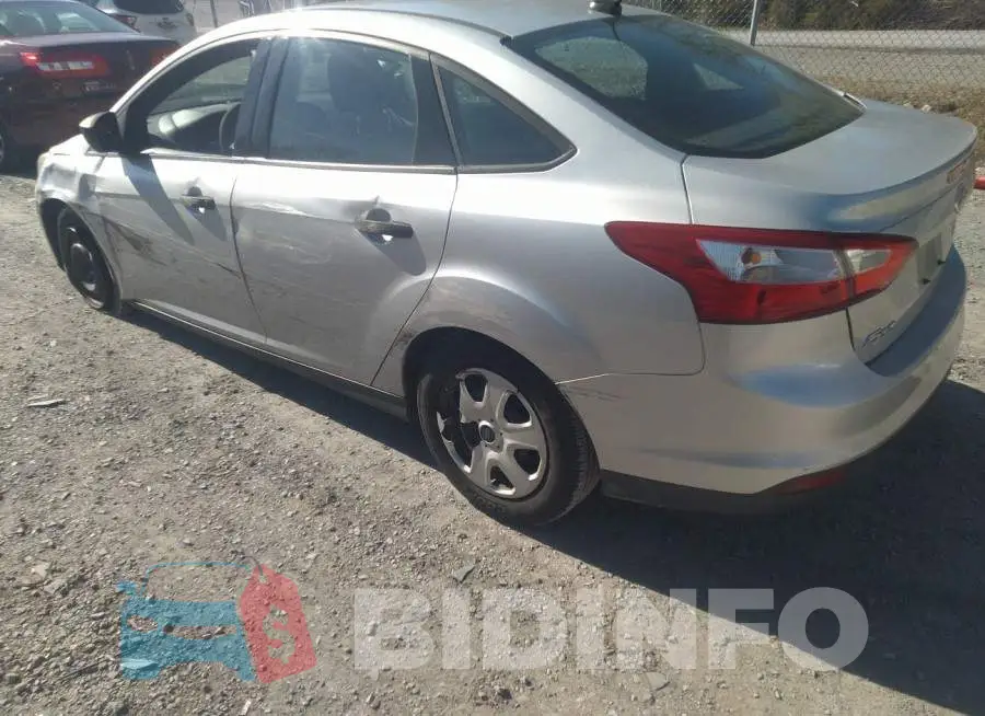1FADP3E20EL152834 Photo# 3
