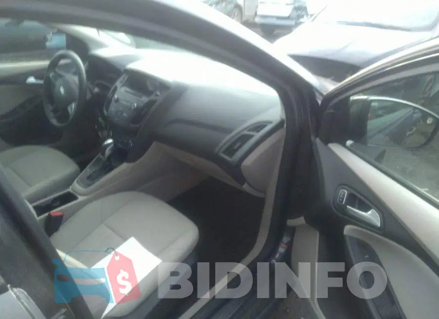 1FADP3F20FL295654 Photo# 5