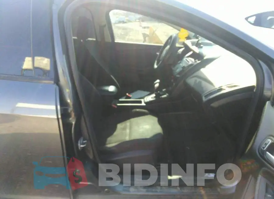 1FADP3K25FL351027 Photo# 5