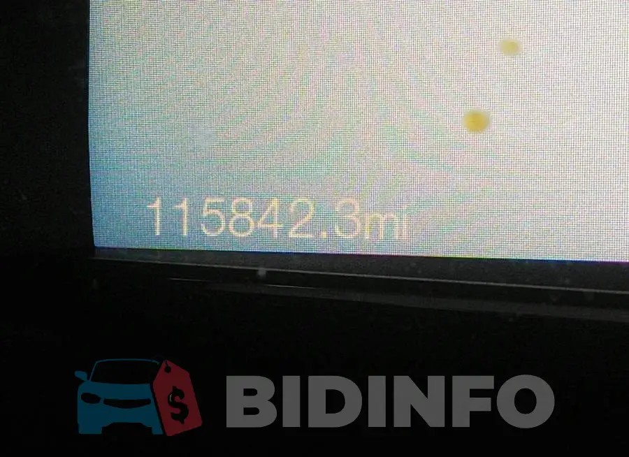 1FM5K8D82GGB00449 Photo# 7