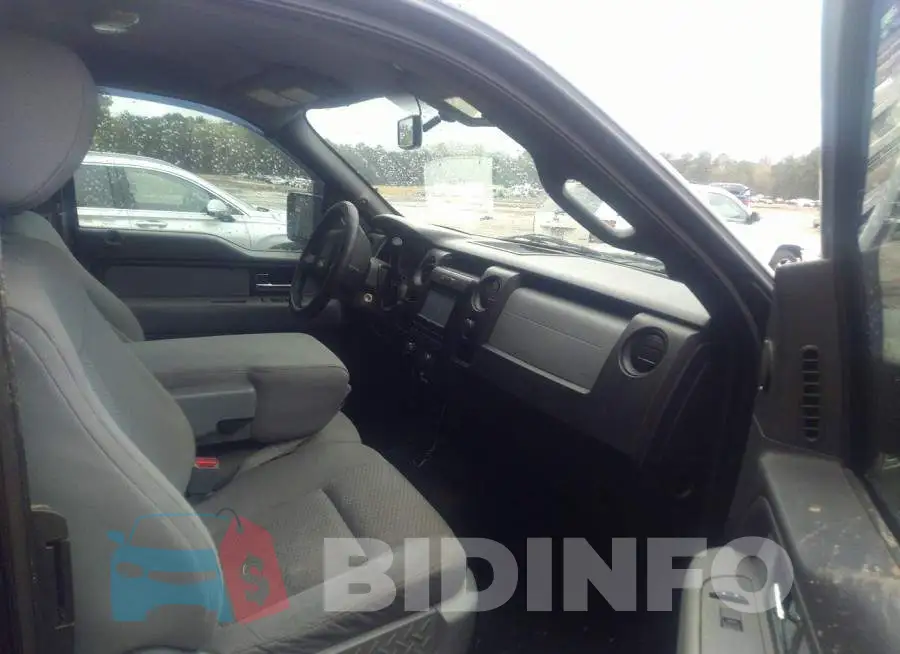 1FTFX1CF5DFD22812 Photo# 5