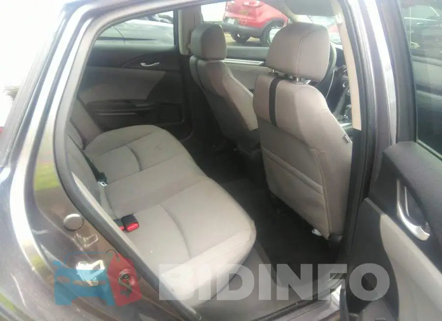 19XFC2F86HE044193 Photo# 8