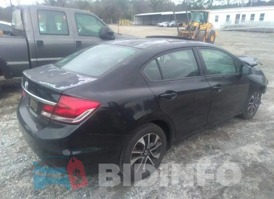 2HGFB2F83DH521827 Photo# 4