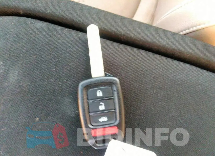 2HGFC2F62MH537397 Photo# 11