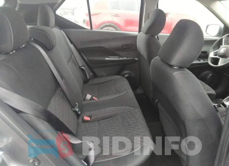 3N1CP5BV1ML565562 Photo# 8